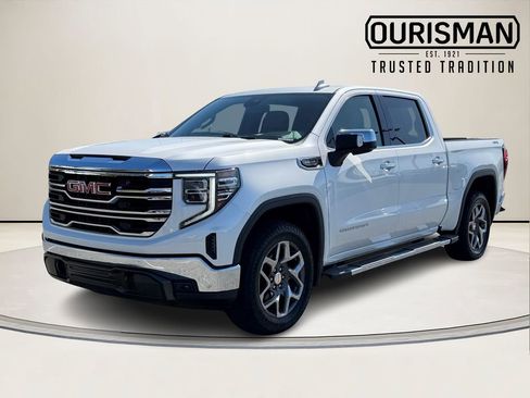 Used 2022 GMC Sierra 1500 SLT w/ SLT Premium Package AWD/4WD image 5