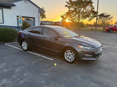 Used 2016 Ford Fusion SE
