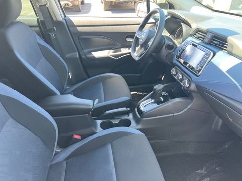 Used 2025 Nissan Versa SV w/ Trunk Package FWD image 19