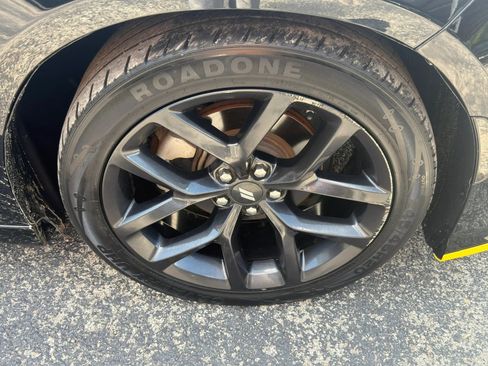 Used 2022 Dodge Charger SXT w/ Blacktop Package RWD image 28