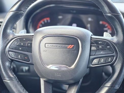 Used 2024 Dodge Durango GT RWD image 13