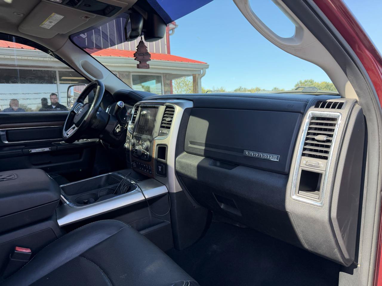 Used 2017 RAM 2500 Laramie w/ Sport Appearance Group AWD/4WD image 22