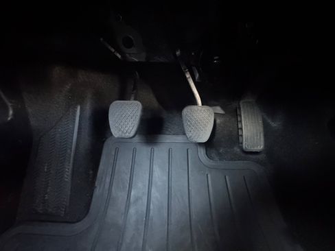 Used 2017 Honda Fit LX image 22