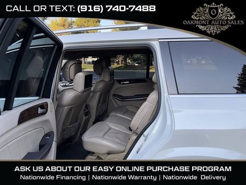 Used 2013 Mercedes-Benz GL 550 4MATIC image 18