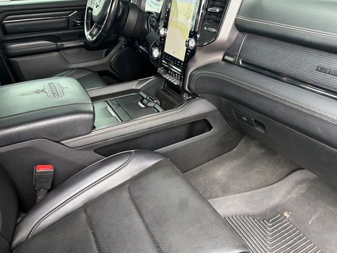 Used 2022 RAM 1500 Limited w/ Body Color Bumper Group AWD/4WD image 14