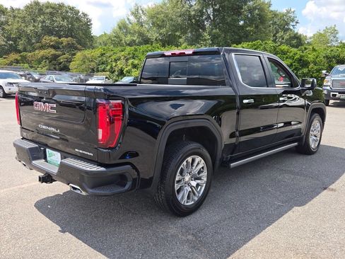 Used 2026 GMC Sierra 1500 Denali RWD image 10