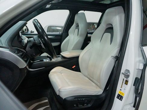 Used 2015 BMW X5 M AWD/4WD image 21