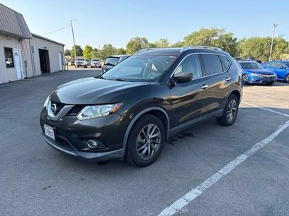 Used 2016 Nissan Rogue SL