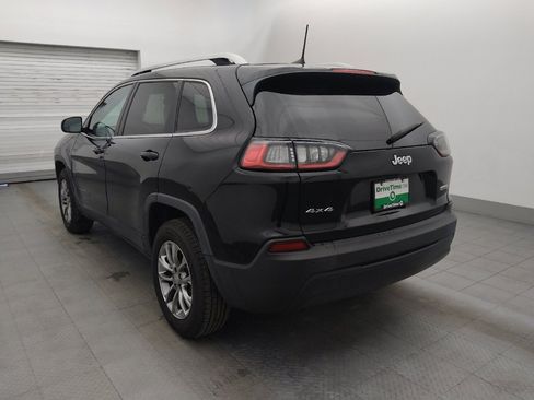 Used 2019 Jeep Cherokee Latitude Plus w/ Comfort/Convenience Group image 6