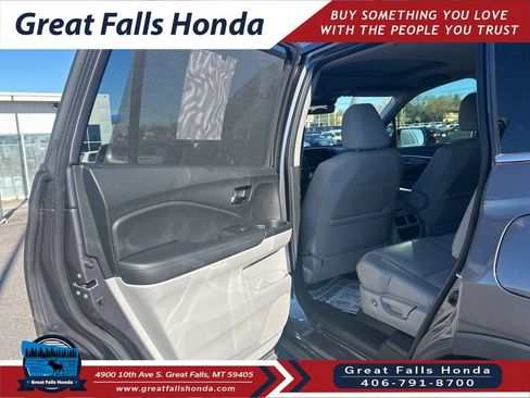 Used 2022 Honda Pilot Black Edition image 20