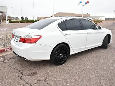 Used 2015 Honda Accord EX-L image 6