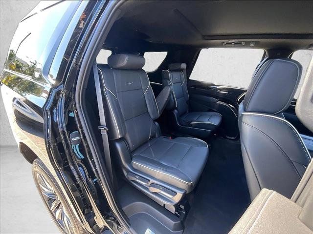Used 2023 Cadillac Escalade Sport AWD/4WD image 29