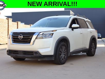 Used 2022 Nissan Pathfinder SV
