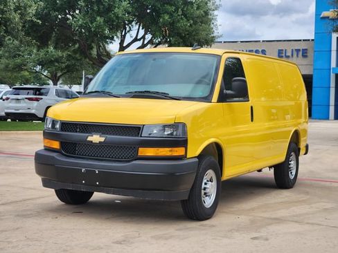 New 2025 Chevrolet Express 2500 RWD image 10