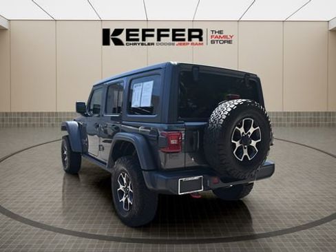 Used 2020 Jeep Wrangler Unlimited Rubicon w/ LED Lighting Group AWD/4WD image 3