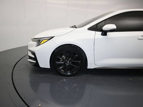 Used 2023 Toyota Corolla SE FWD image 9
