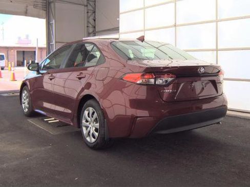 Used 2026 Toyota Corolla LE FWD image 4