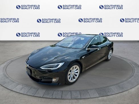 Used 2019 Tesla Model S Standard Range AWD/4WD image 2