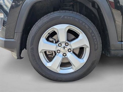 Used 2020 Jeep Compass Latitude w/ Popular Equipment Group AWD/4WD image 9