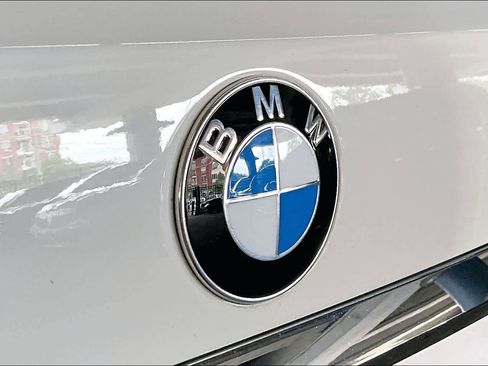Used 2022 BMW X7 xDrive40i w/ Premium Package AWD/4WD image 30