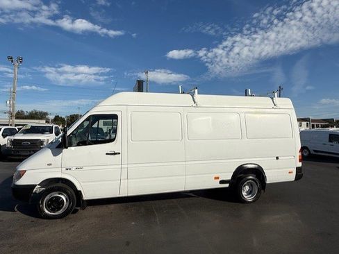 Used 2004 Dodge Sprinter 3500 w/ PWR Convenience Group image 9