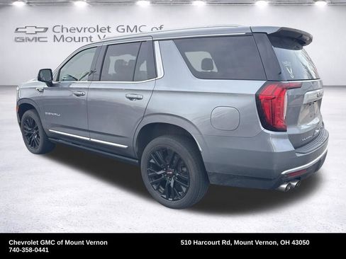 Used 2021 GMC Yukon Denali w/ Denali Premium Package image 3