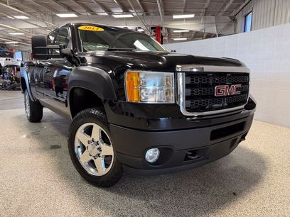 Used 2011 GMC Sierra 2500 SLT w/ SLT Convenience Package