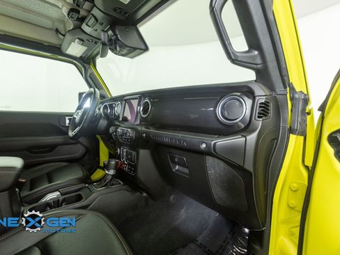 Used 2023 Jeep Wrangler Unlimited Rubicon 392 w/ Xtreme Recon 35" Tire Package AWD/4WD image 38