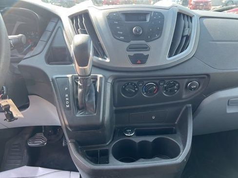Used 2015 Ford Transit 150 XL RWD image 19
