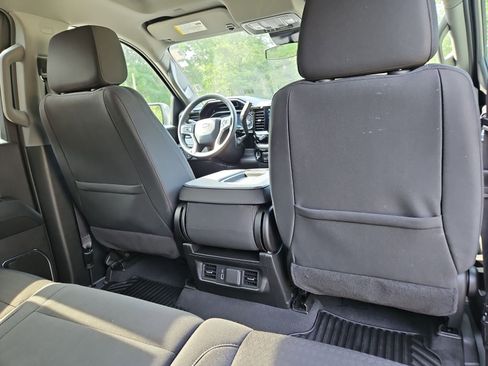 Used 2025 Chevrolet Silverado 1500 LT image 18