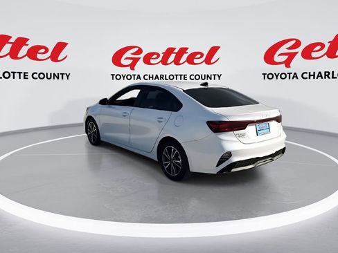 Used 2022 Kia Forte LXS image 6