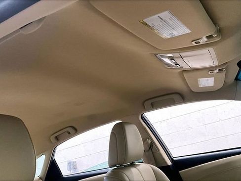 Used 2017 Toyota Avalon XLE w/ All Weather Liner Package FWD image 27