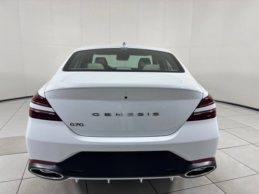New 2026 Genesis G70 2.5T RWD image 4