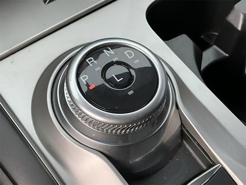 Used 2021 Ford Explorer 2WD image 35