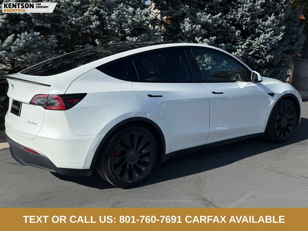 Used 2022 Tesla Model Y Performance AWD/4WD image 8