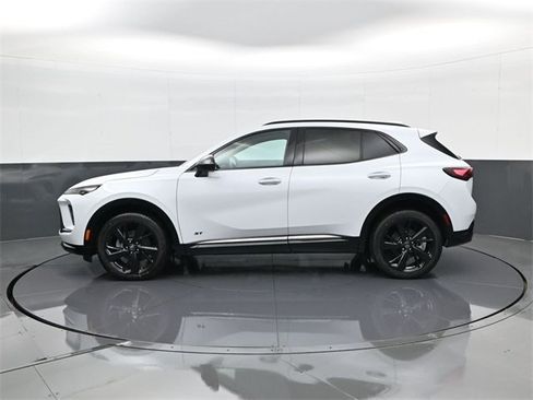 Used 2025 Buick Envision Sport Touring AWD/4WD image 8