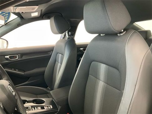 Used 2023 Honda Civic Sport image 19