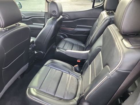 Used 2022 GMC Acadia Denali w/ Black Diamond Edition image 22