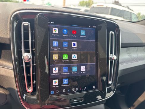 Used 2023 Volvo C40 P8 Recharge Ultimate image 35