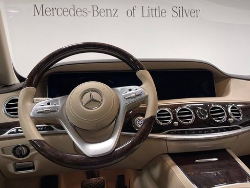 Certified 2020 Mercedes-Benz S 560 4MATIC Sedan image 31