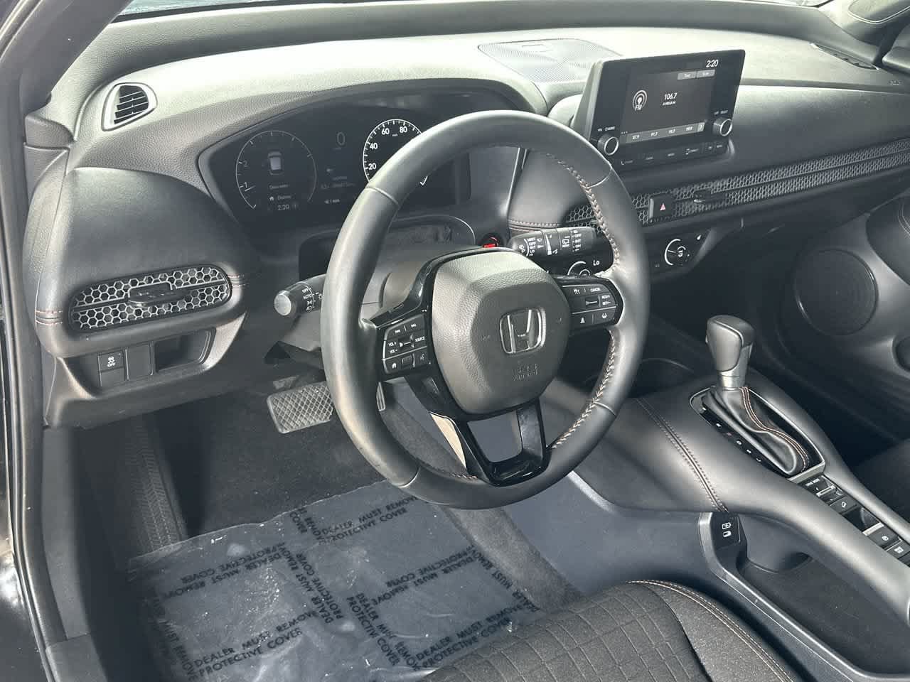 Used 2025 Honda HR-V Sport image 13