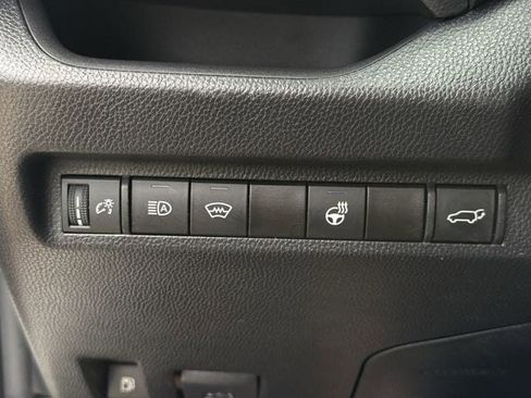Used 2024 Toyota RAV4 XLE w/ Convenience Package AWD/4WD image 25