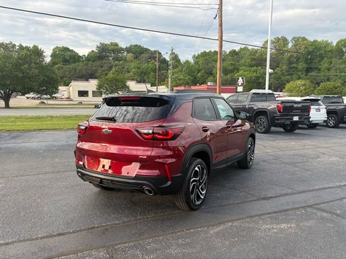 Used 2025 Chevrolet TrailBlazer RS w/ Convenience Package image 5