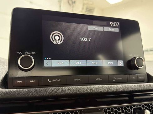 Used 2022 Honda Civic Sport image 18