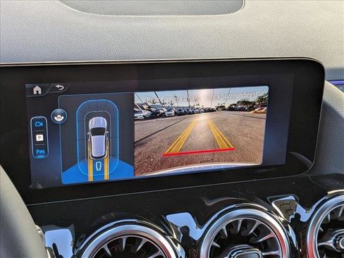 New 2026 Mercedes-Benz GLA 250 GLA 250 image 13