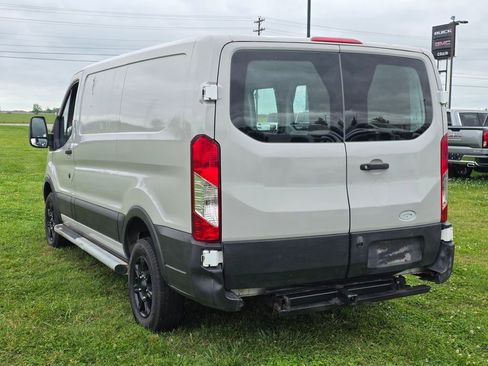 Used 2019 Ford Transit 250 130 Low Roof w/ Exterior Upgrade Package RWD image 5