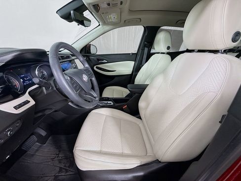 Used 2021 Buick Encore GX Essence w/ Advanced Technology Package image 20