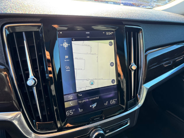 Used 2018 Volvo S90 T6 Momentum w/ Convenience Package AWD/4WD image 5