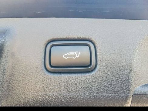 Used 2024 Hyundai Palisade Limited AWD/4WD image 31