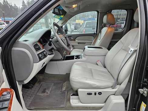 Used 2011 Chevrolet Silverado 2500 LTZ w/ LTZ Plus Package image 14